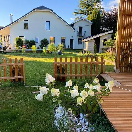 Semesterbostad Le Pigeonier Aix-les-Bains